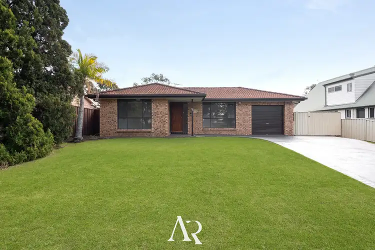 19 Almandine Place, Eagle Vale NSW 2558