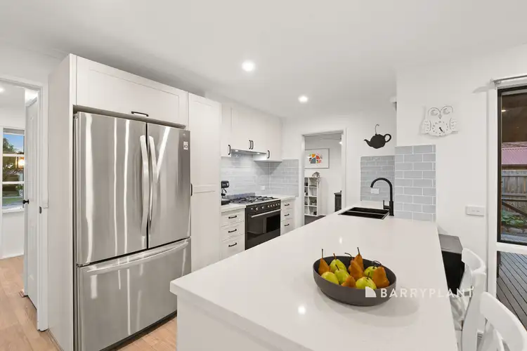 Fifth view of Homely house listing, 112 Kurrajong Road, Narre Warren VIC 3805