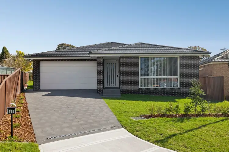 15 Wolaroi Crescent, Revesby NSW 2212