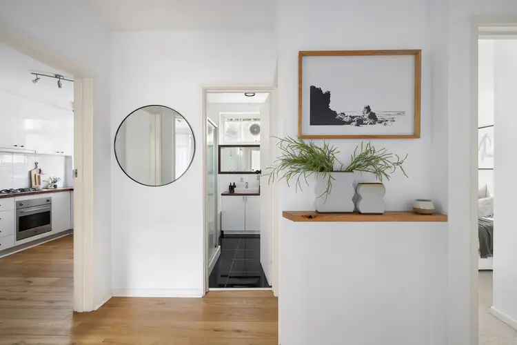 Fifth view of Homely apartment listing, 2/46 Disraeli Street, Kew VIC 3101