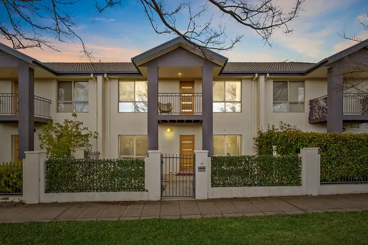 28 Mapleton Avenue, Harrison ACT 2914
