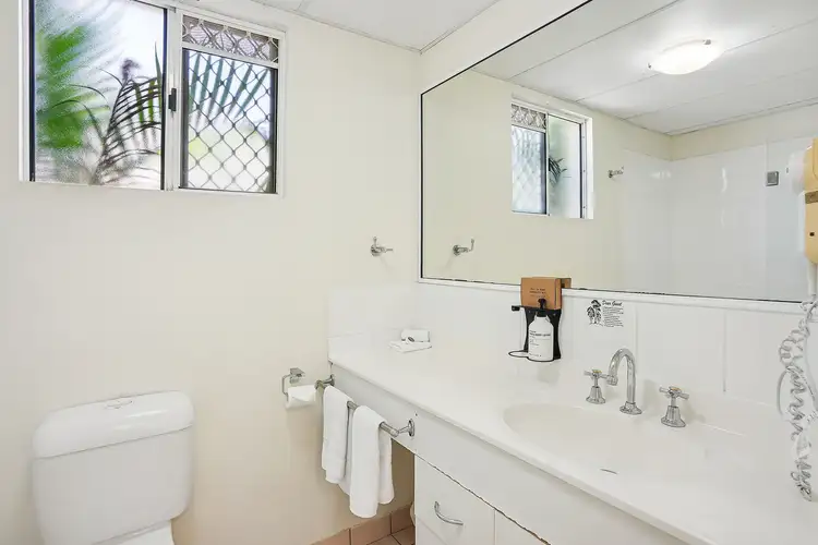 Sixth view of Homely unit listing, 2/50-54 McIlwraith Street, South Townsville QLD 4810