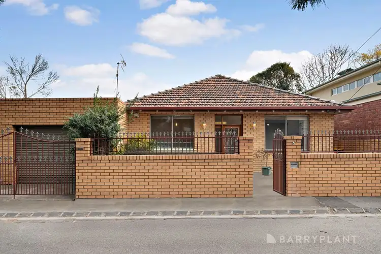 Second view of Homely house listing, 3 Somerset Place, Windsor VIC 3181