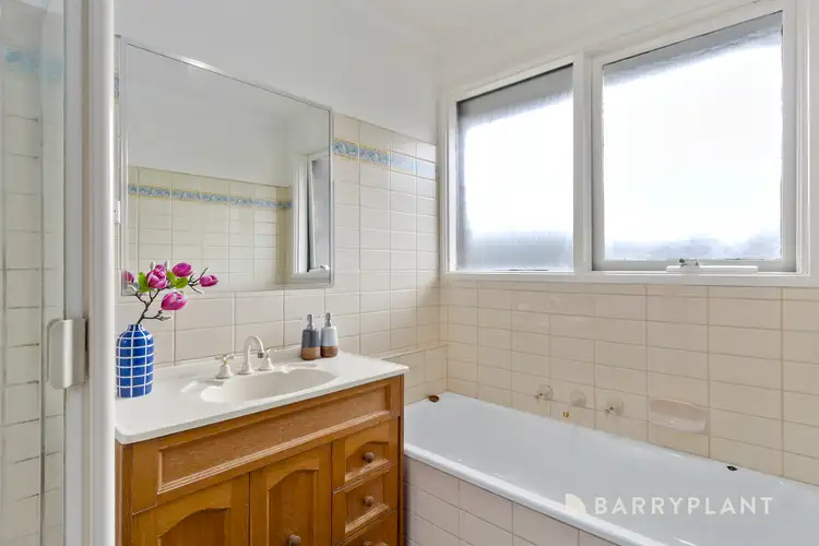 Sixth view of Homely house listing, 4 Dornie Mews, Endeavour Hills VIC 3802