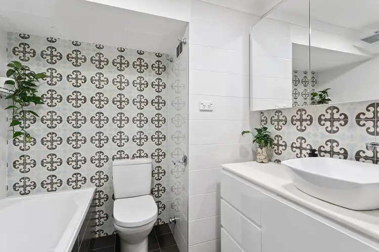 Sixth view of Homely apartment listing, 3G/1 Boomerang Place, Woolloomooloo NSW 2011