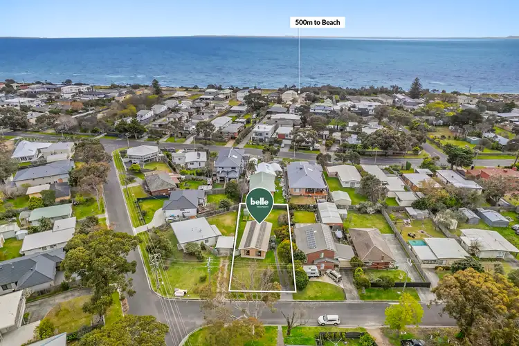 1 Brian Street, Safety Beach VIC 3936
