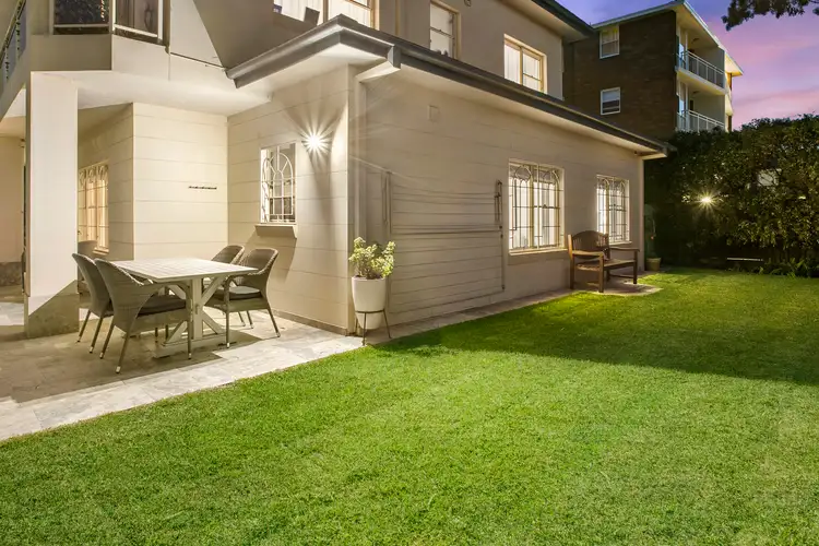 2/2A Hale Road, Mosman NSW 2088