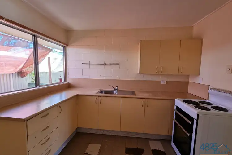 1/32 Flynn Street, Mount Isa QLD 4825