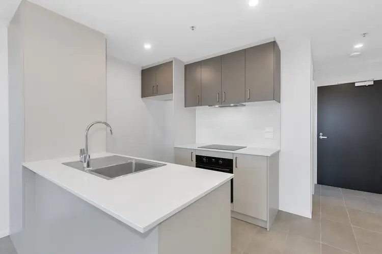 501/2 Limburg Way, Greenway ACT 2900