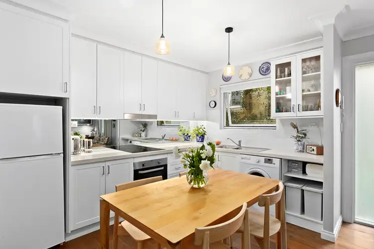 Sixth view of Homely unit listing, 19/3 McDonald Street, Potts Point NSW 2011