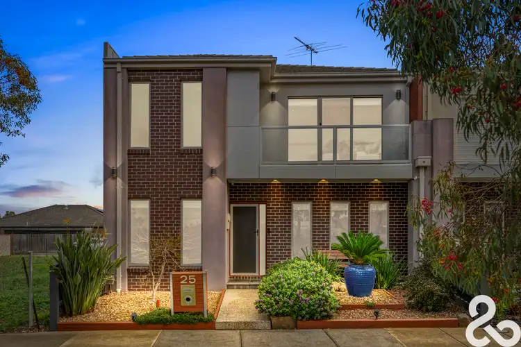 25 Cottage Boulevard, Epping VIC 3076