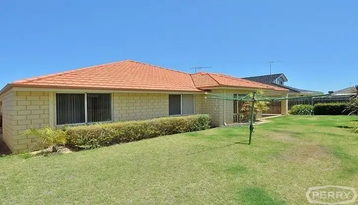49 Buttercup Parkway, Halls Head WA 6210
