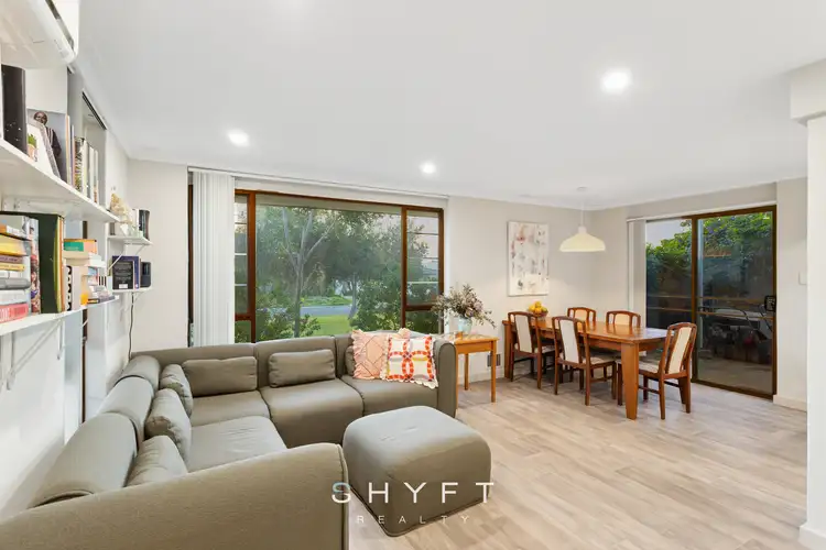 Sixth view of Homely house listing, 5 Delcomyn Place, Craigie WA 6025