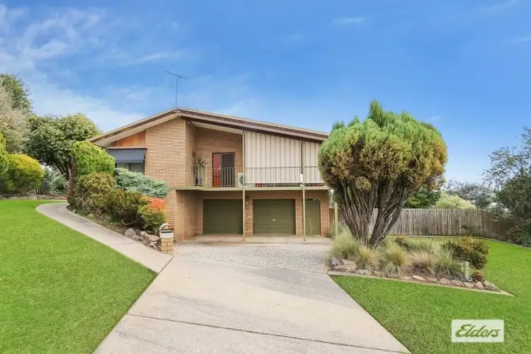 11 Hallawell Crescent, Wodonga VIC 3690