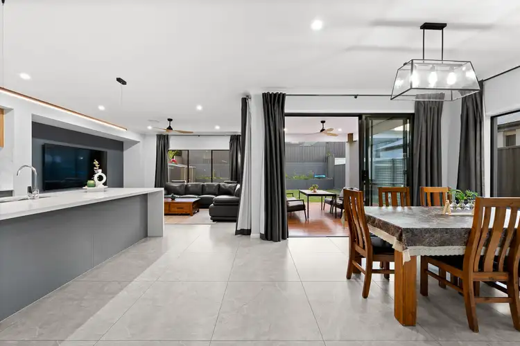 Fifth view of Homely house listing, 30 Edinburgh Crescent, Pallara QLD 4110