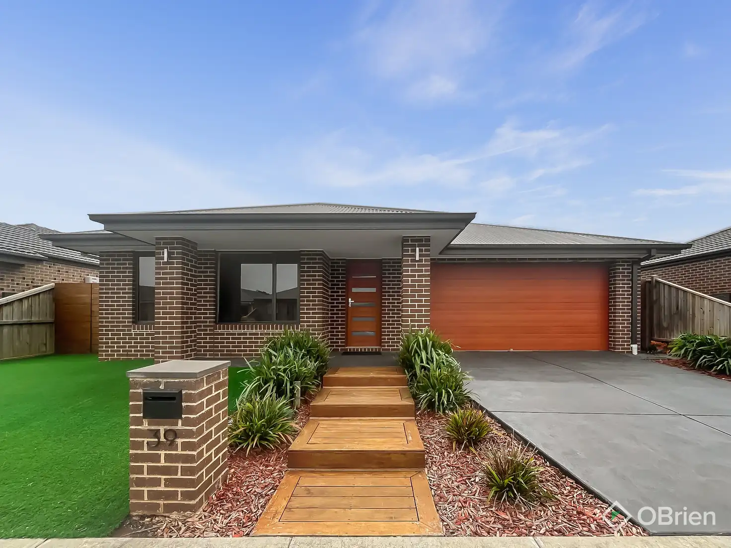 Main view of Homely house listing, 39 Meadowbrook Crescent, Warragul VIC 3820