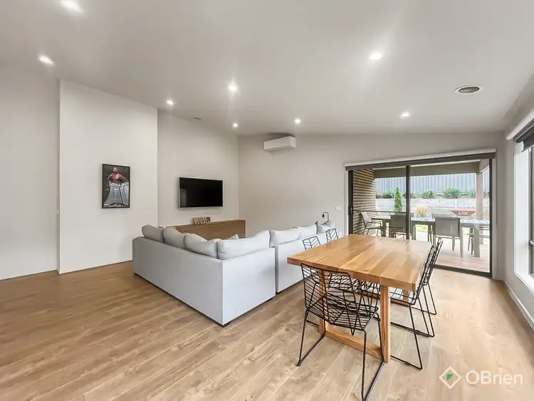 Fifth view of Homely house listing, 39 Meadowbrook Crescent, Warragul VIC 3820