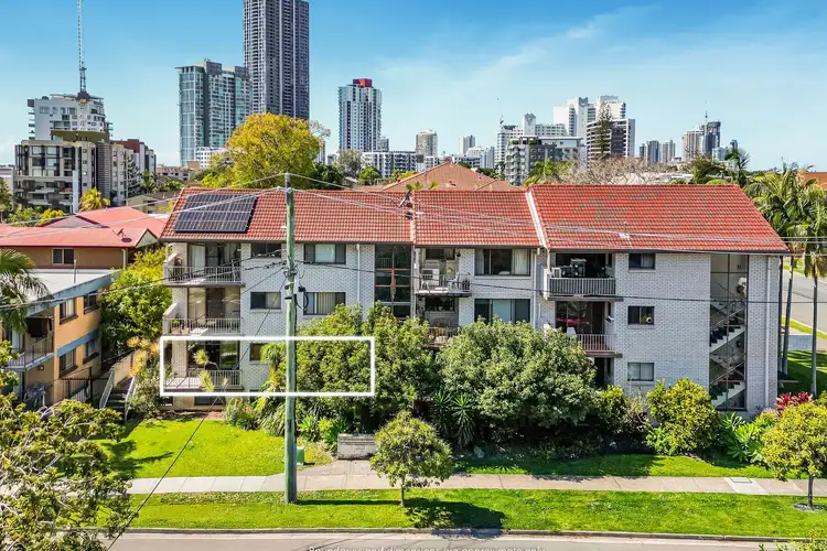 3/1 Waverley Street, Southport QLD 4215