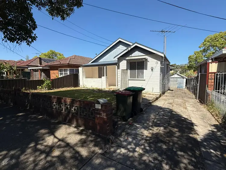 66 Amy Street, Regents Park NSW 2143