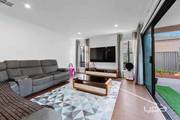 Fifth view of Homely house listing, 12 MacAlister Grove, Cobblebank VIC 3338