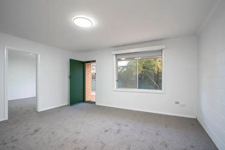Fifth view of Homely unit listing, 2/1066 Mate Street, North Albury NSW 2640