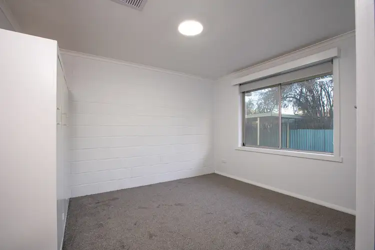 Sixth view of Homely unit listing, 2/1066 Mate Street, North Albury NSW 2640