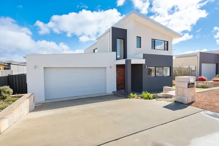 55 Cornelius Street, Coombs ACT 2611