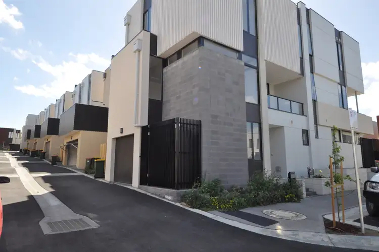 54 Harvest Court, Doncaster VIC 3108