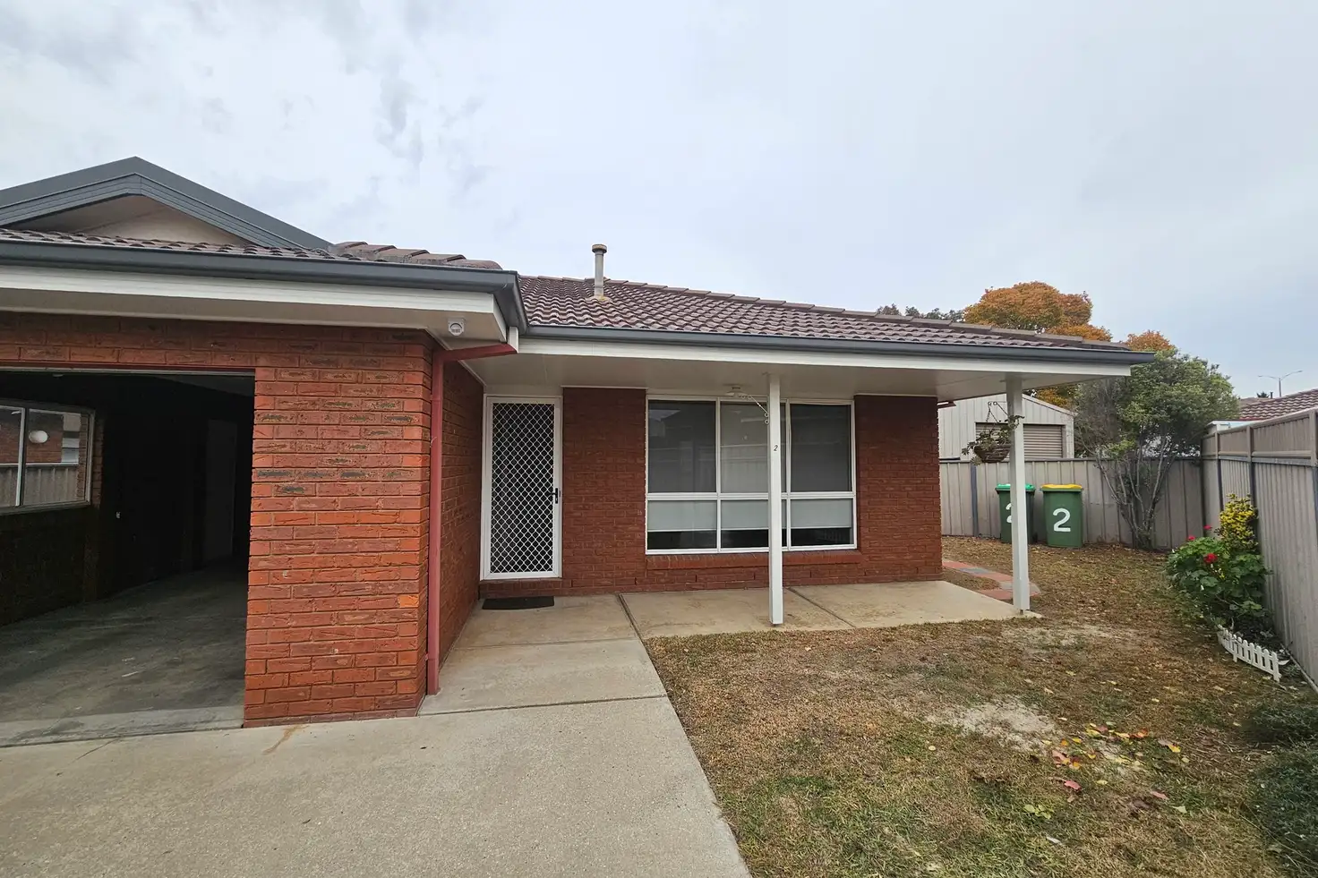 Main view of Homely unit listing, 2/13 Kyle Court, Wodonga VIC 3690