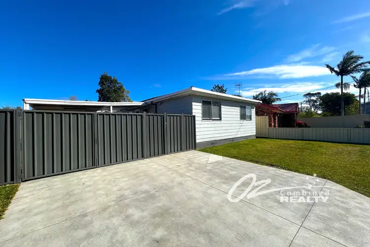 14 Roulstone Street, Sanctuary Point NSW 2540