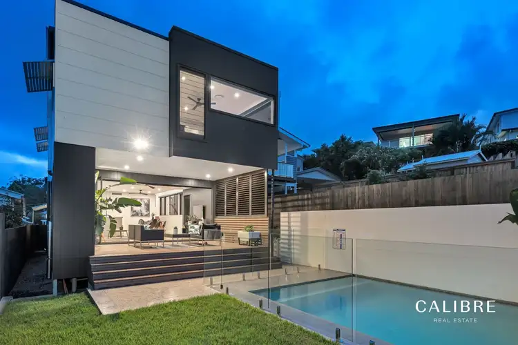 14 Carey Street, Bardon QLD 4065