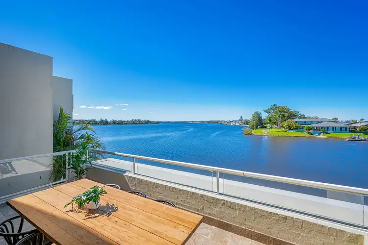2/68 Hibbard Drive, Port Macquarie NSW 2444