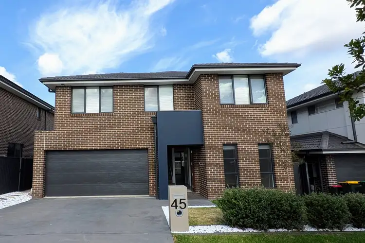 45 Bourne Ridge, Oran Park NSW 2570