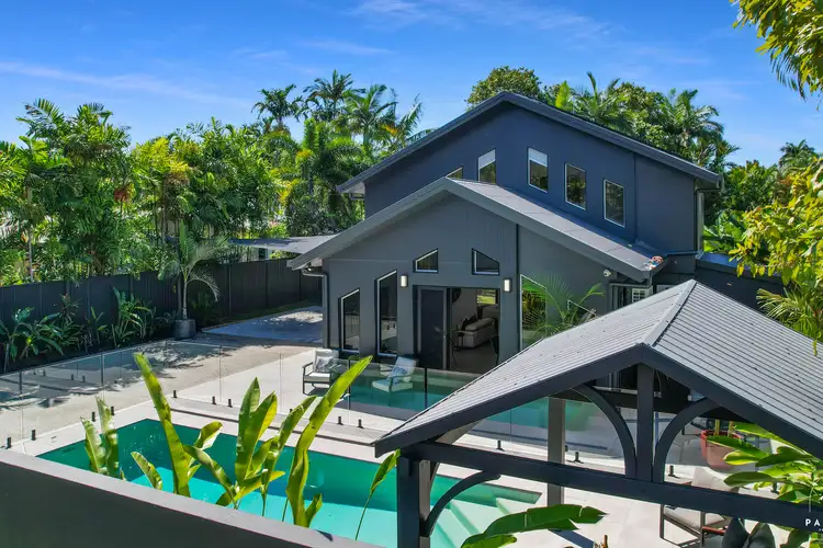 32 Terebra Street, Palm Cove QLD 4879