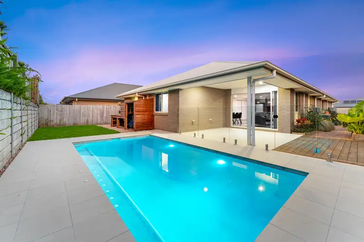 10 Tozer Street