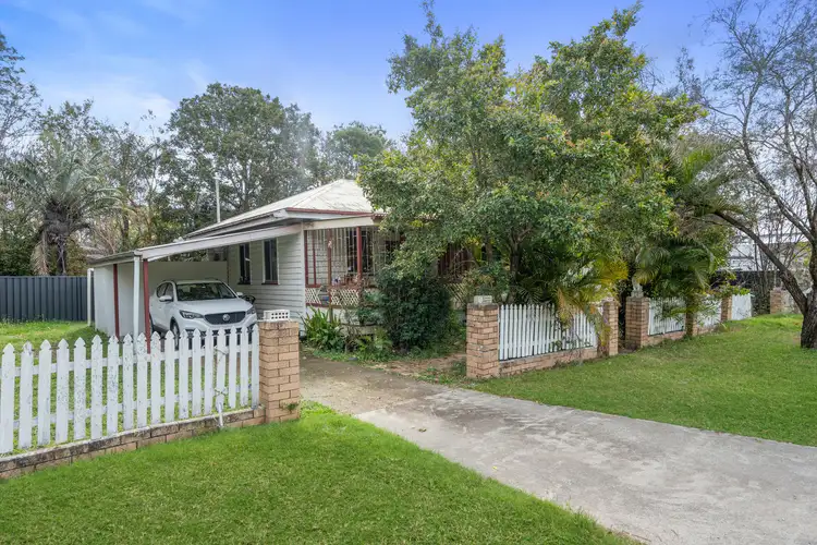 8 Barker Street, Ipswich QLD 4305