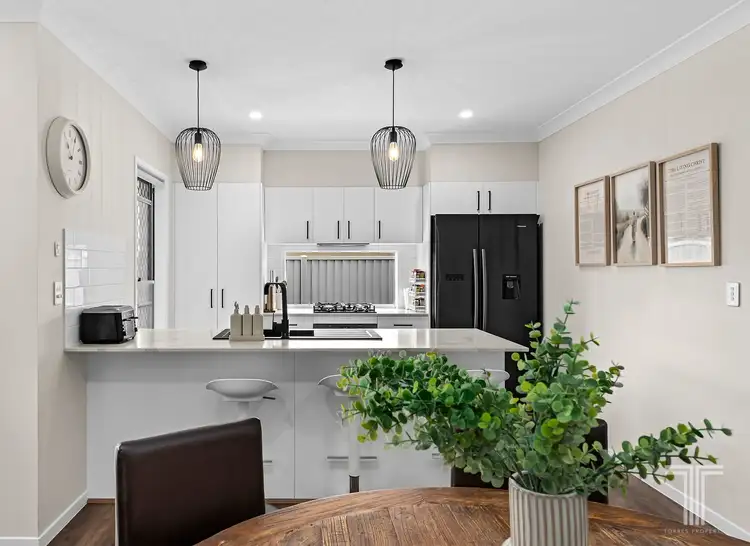 Third view of Homely house listing, 10 Grande Street, Hillcrest QLD 4118