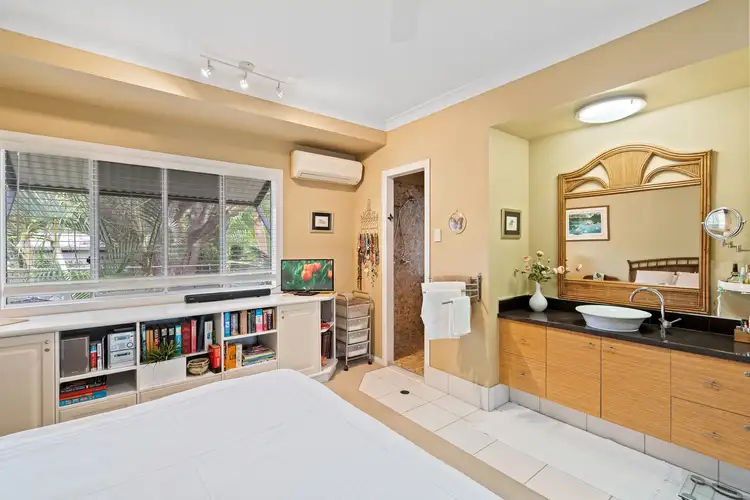 Sixth view of Homely villa listing, 2/13 Heavey Crescent, Whitfield QLD 4870