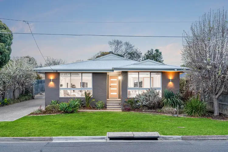 33 Brassey Avenue, Highton VIC 3216