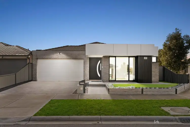 49 Angophora Crescent, Craigieburn VIC 3064