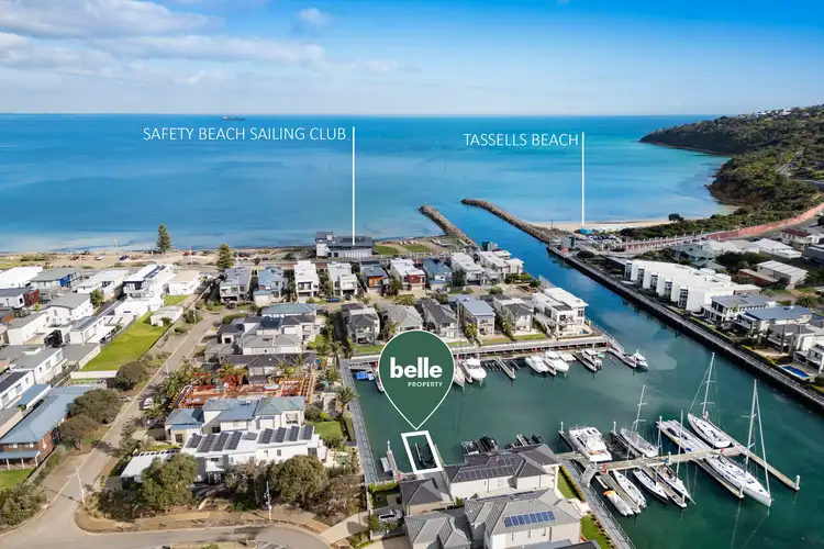 Berth Lot 14, Martha Cove Waterway