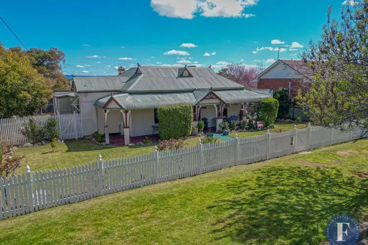 34 Lachlan Street, Cowra NSW 2794