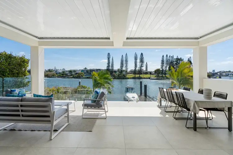 22 Lamb Street, Broadbeach Waters QLD 4218