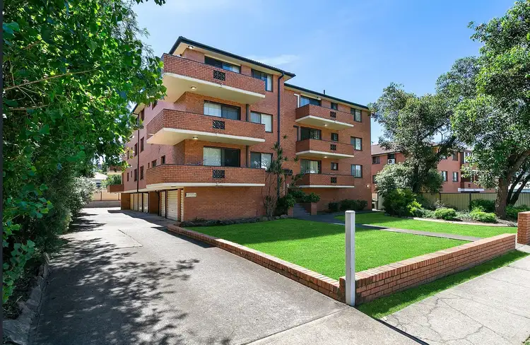 10/29-31 Neil Street, Merrylands NSW 2160