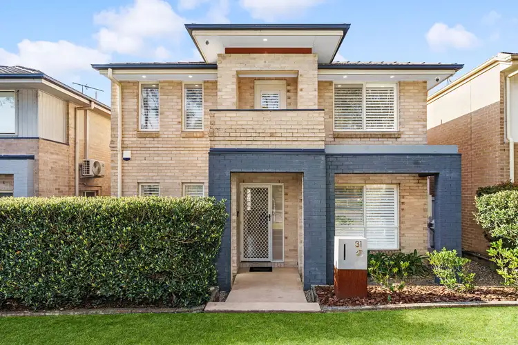 31 Irvine Street, Elderslie NSW 2570