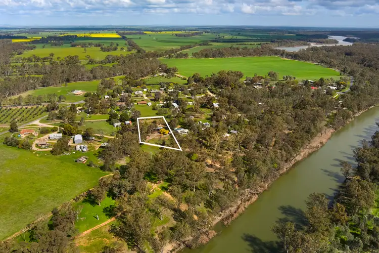 Second view of Homely house listing, 4 River Street, Laanecoorie VIC 3463