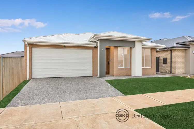 64 Carrick Avenue, Strathtulloh VIC 3338