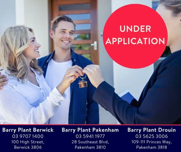 27 Cranbrook Circuit, Officer VIC 3809