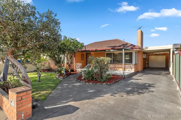 7 Silvan Avenue, Springvale VIC 3171