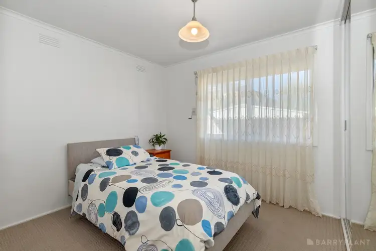 Fifth view of Homely house listing, 7 Silvan Avenue, Springvale VIC 3171
